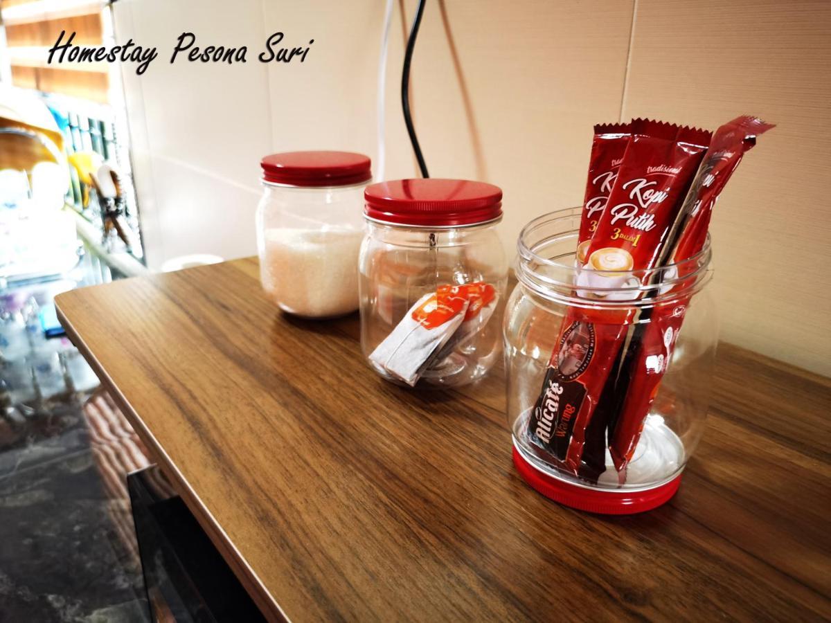 Pesona Suri Homestay Бату Пахат Екстериор снимка