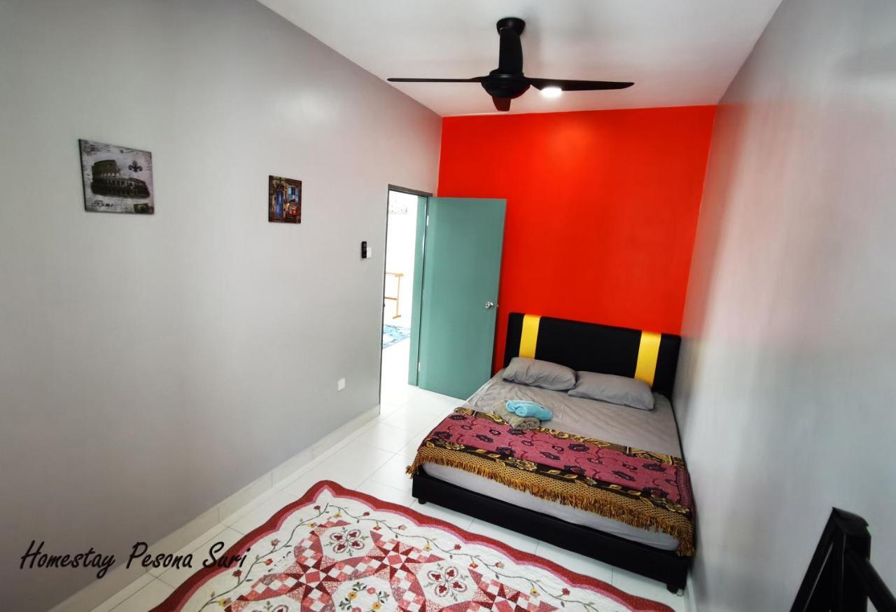 Pesona Suri Homestay Бату Пахат Екстериор снимка
